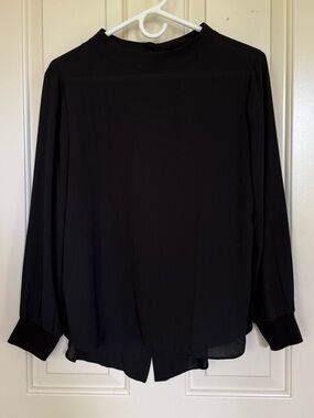 Black Long-Sleeve Button-back Blouse
